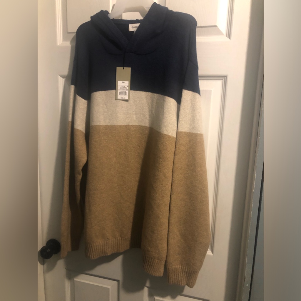 - Nwt Hooded Striped Sweater Xxl,